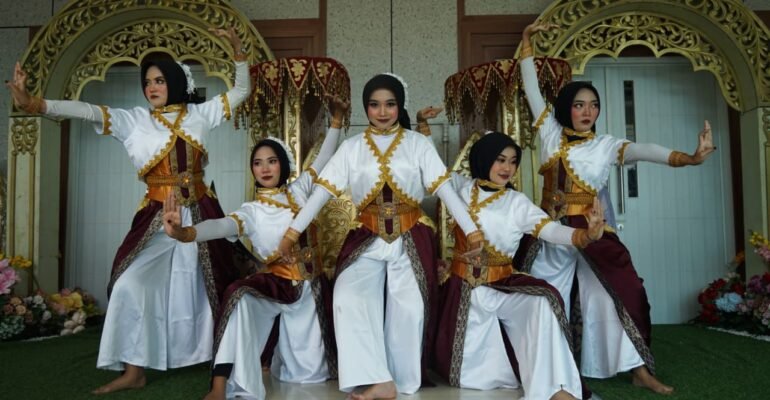 WhatsApp Image 2025-10-08 at 21.05.33