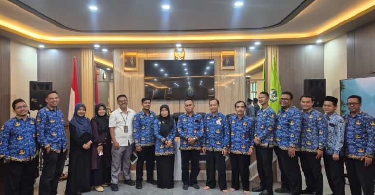 WhatsApp Image 2025-12-01 at 14.26.44