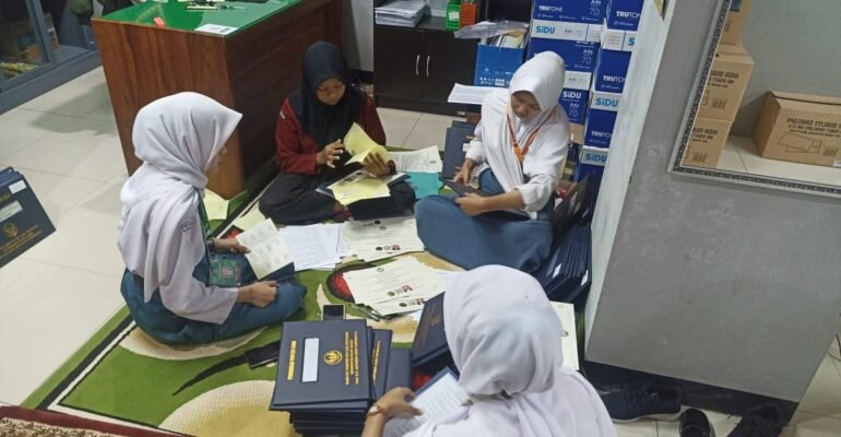 WhatsApp Image 2025-12-09 at 09.39.03