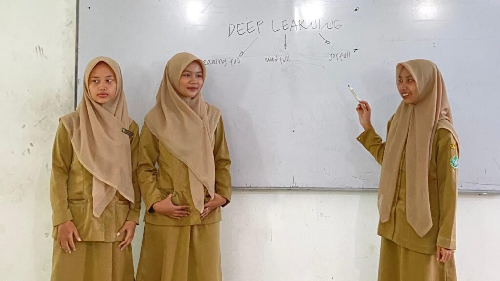 Mahasiswi PAI FTIK Gelar Diskusi Mandiri, Perdalam Metode Pembelajaran di Luar Kelas